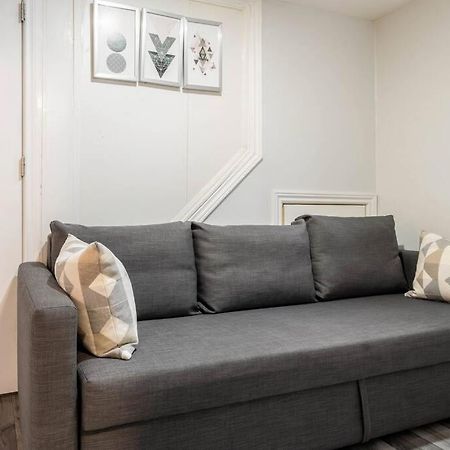 Appartamento Cozy Nest Basement Unit Hamilton Esterno foto